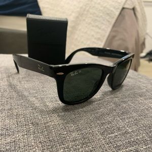 Ray Ban Foldable Wayfairers